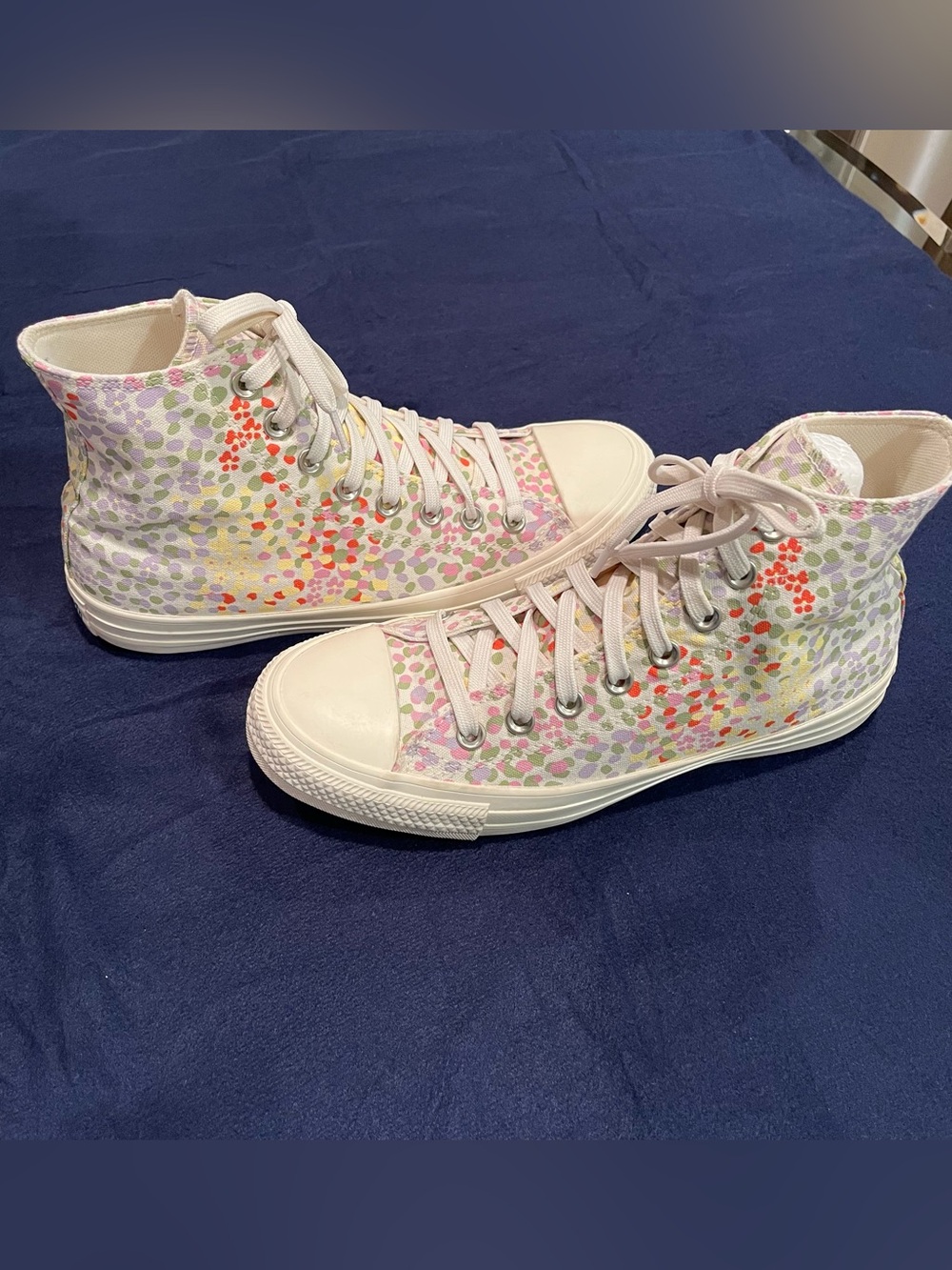 Converse Chuck Taylor High Top Multicolor Confetti Dot - Size 9 - Picture 14 of 14